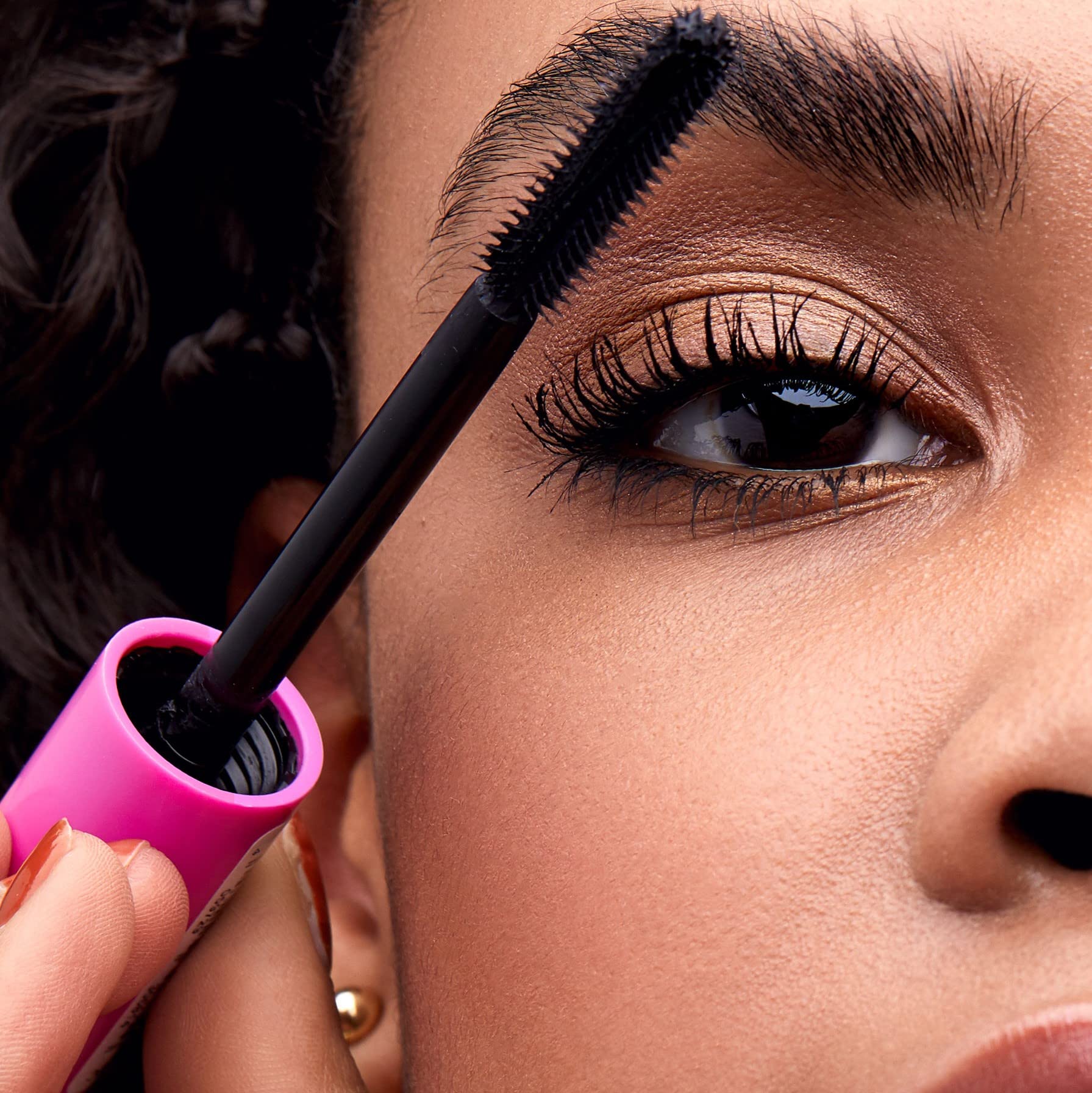 essence I Love Extreme Crazy Volume Mascara packaging box highlights cruelty-free vegan branding