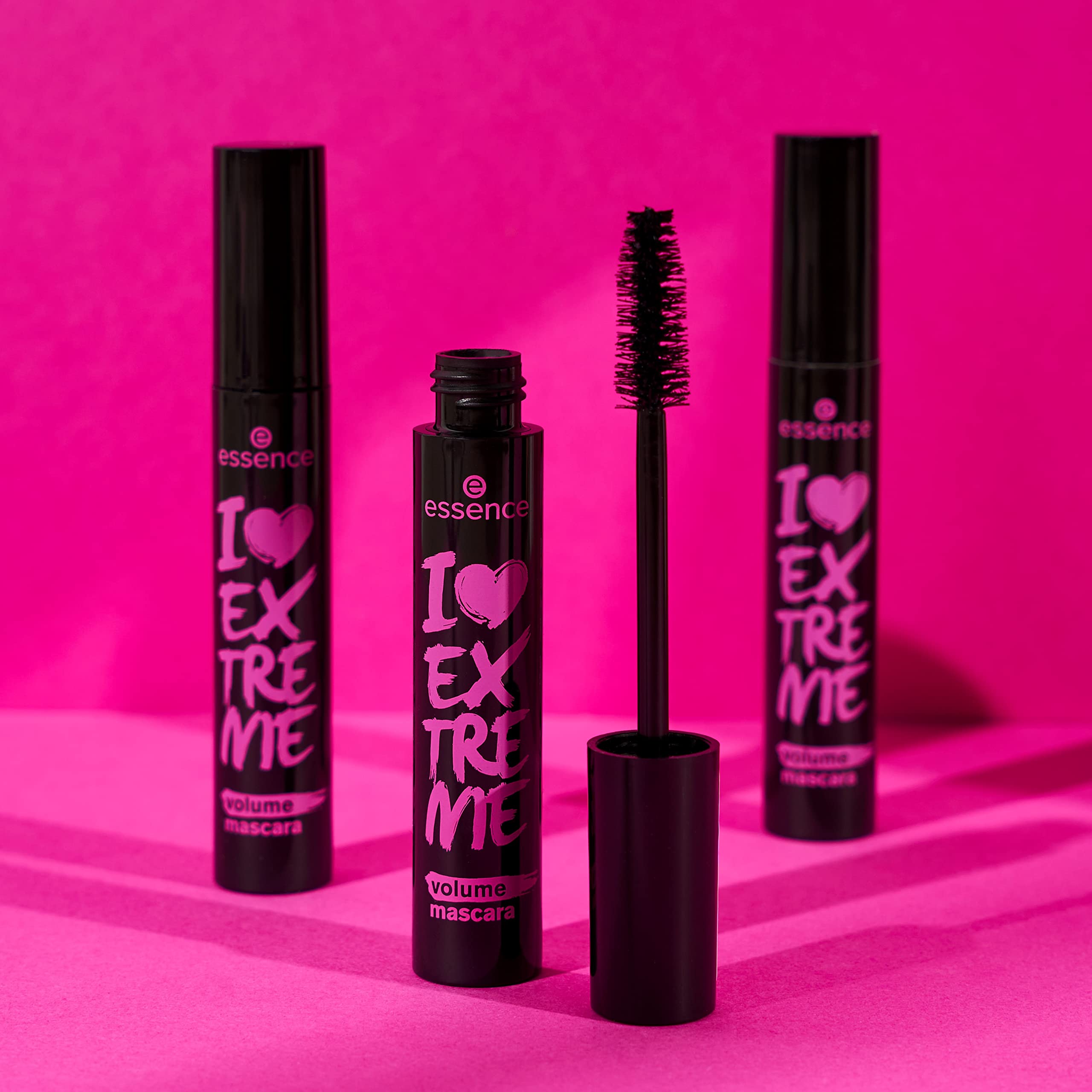 essence i love extreme volume mascara flake-free finish on natural lashes.