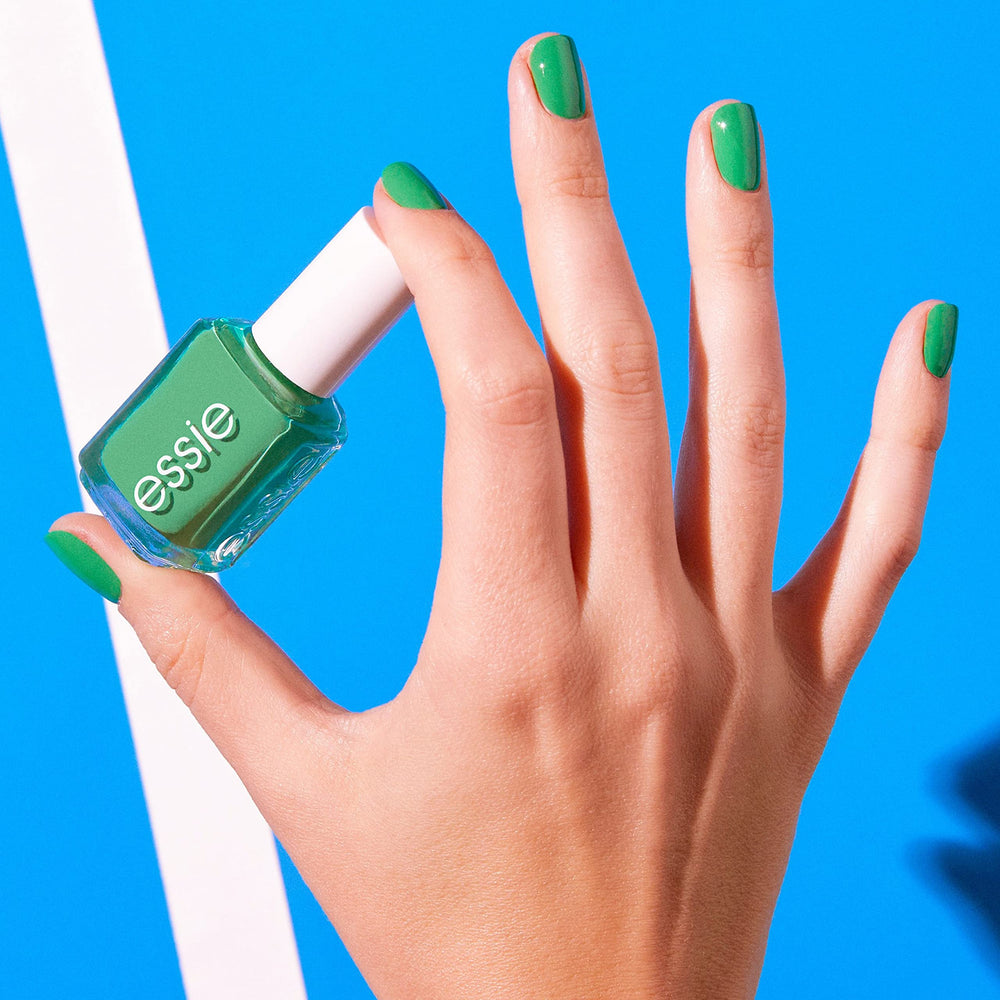 essie base-coat-application-demo shows prepping nails for lasting color.