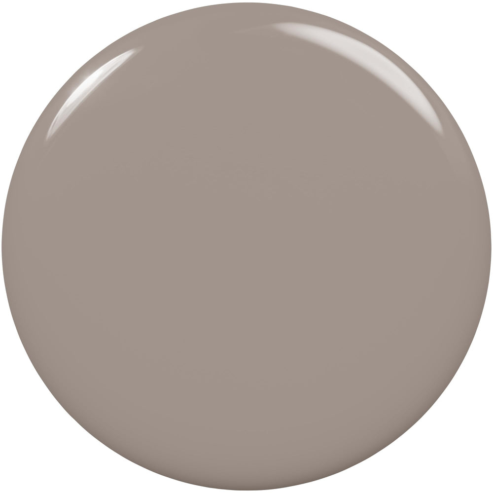 essie Expressie angled brush enables easy application with both hands for precise results
