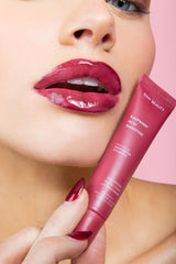 ESW Beauty Shea butter close-up emphasizing deep nourishment and moisture protection.