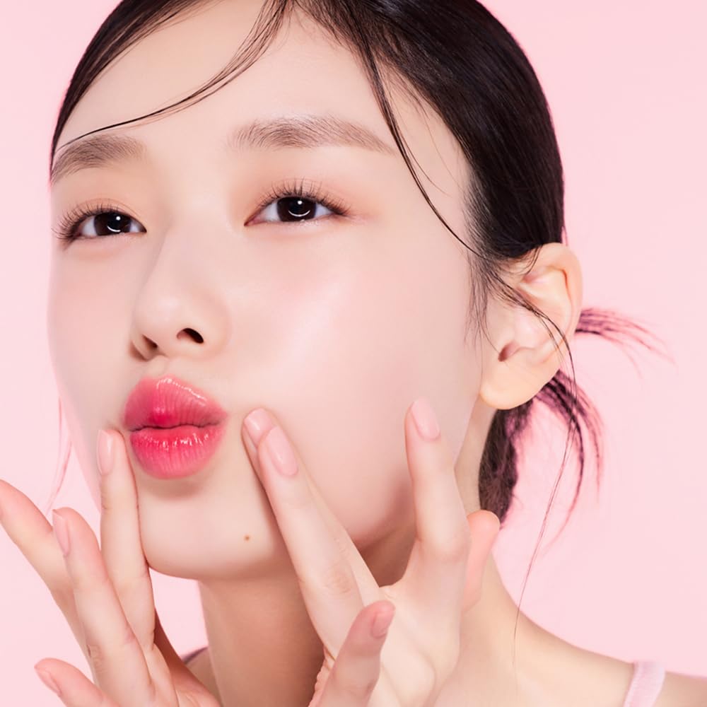 ETUDE Dear Darling Water Tint Grape Ade gift pack appeals as a thoughtful beauty gift.