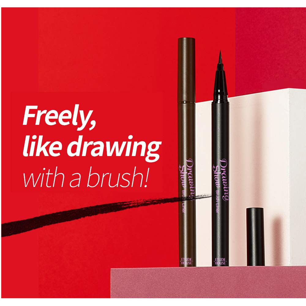 ETUDE Drawing Show Brush Eyeliner black swatch demonstrates rich pigment on lash line.