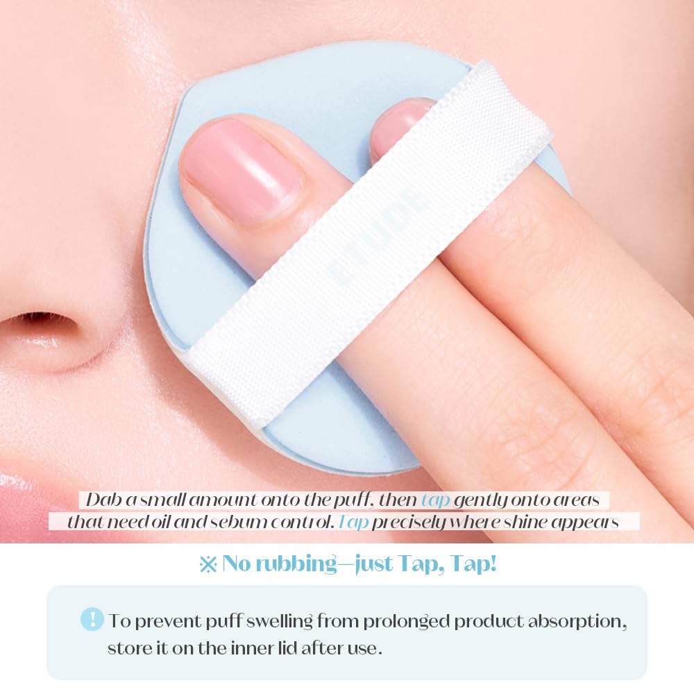 ETUDE SebumSoak Jelly Pressed Powder weighs 8g for lightweight daily use.