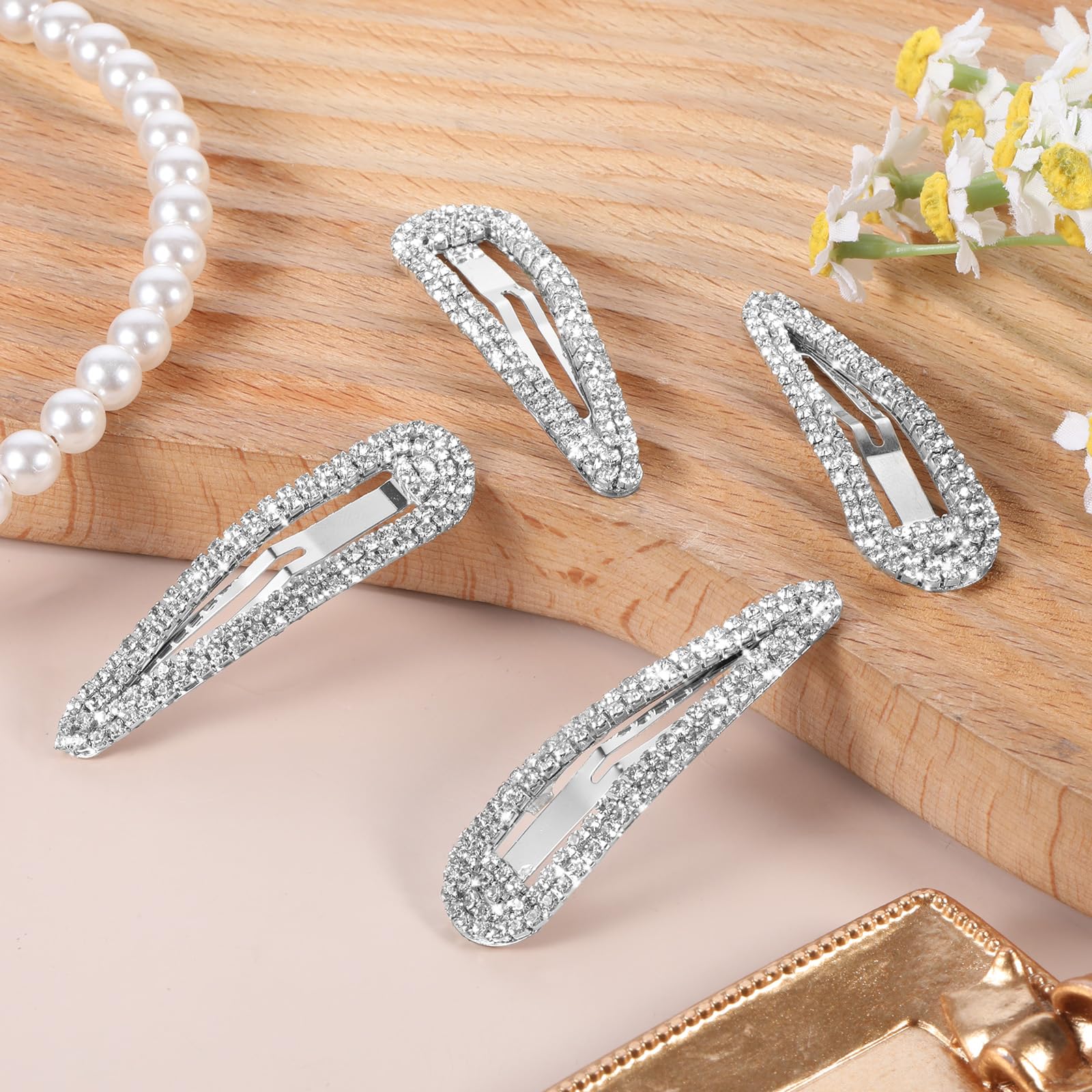 EupHHonycs secure-grip hair clip for thick or thin hair.