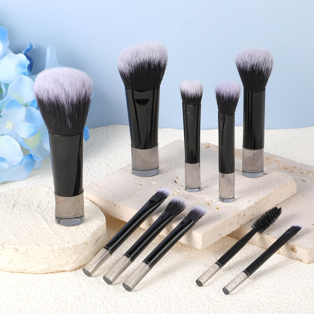 EupHHonycs travel pouch protects brushes during trips.