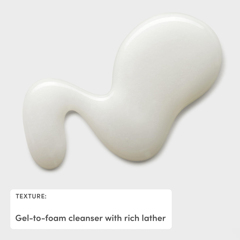 Evereden Kids Shampoo helps detangle curls or straight hair with gentle cleansing.