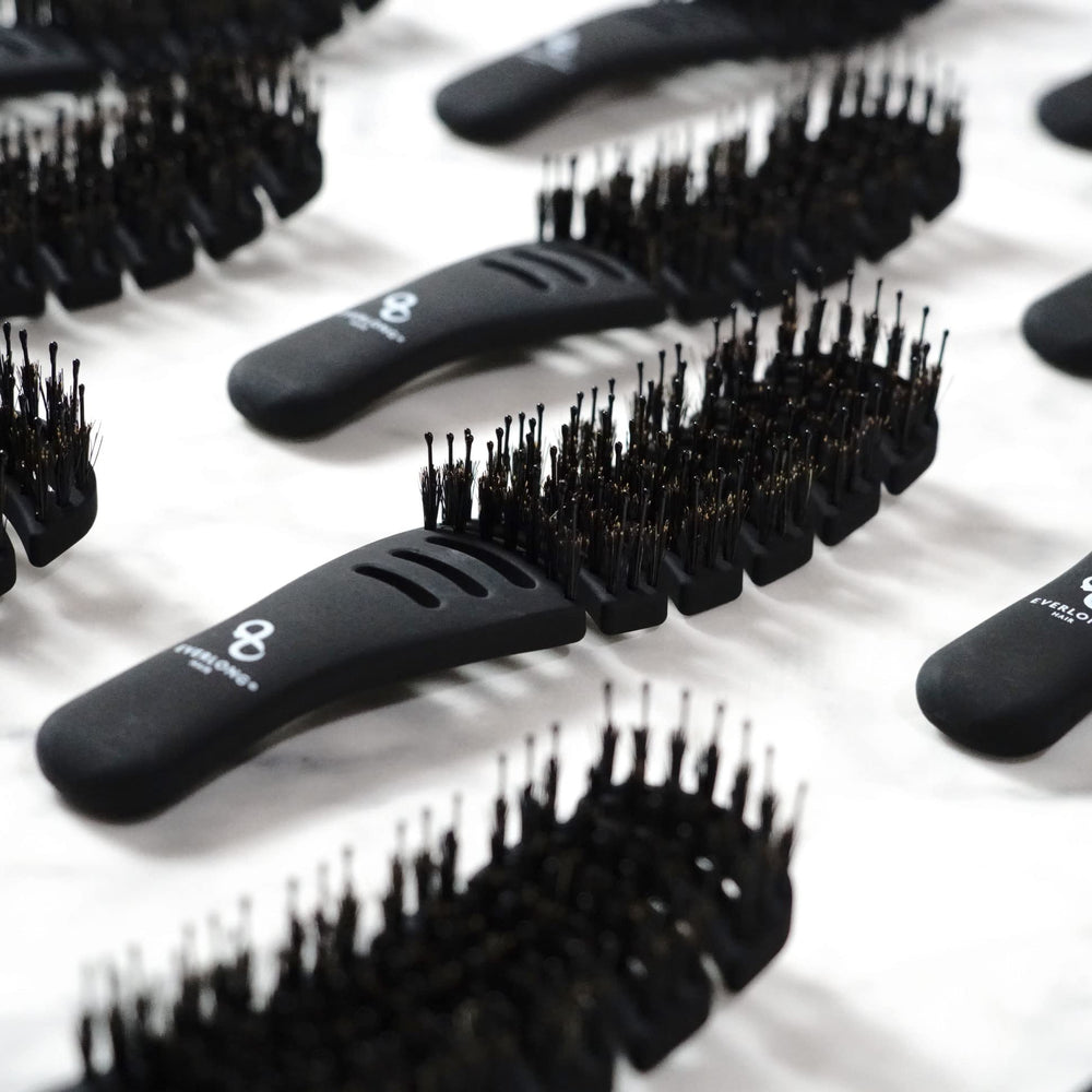 Everlong Flex Brush safe for extensions with detangling glide