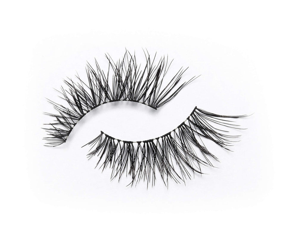 Eylure Fluttery Light 008 outer-edge fullness close-up showing twisty lash.