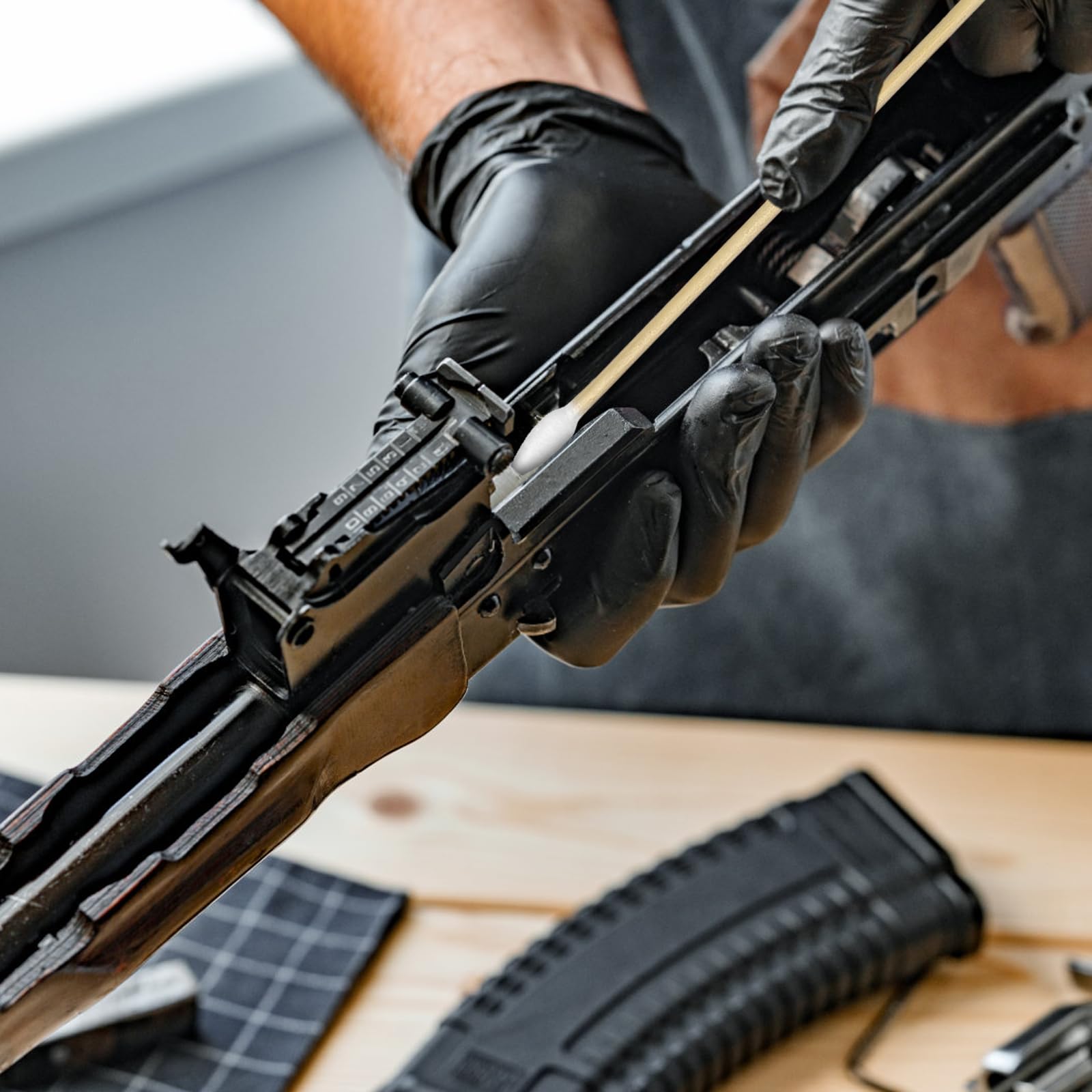 eyxformula gun cleaning swabs demonstrate bore and barrel access with precision tip.