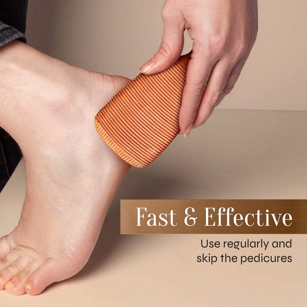 FACON hand-held pumice stone with ergonomic grip for comfortable use