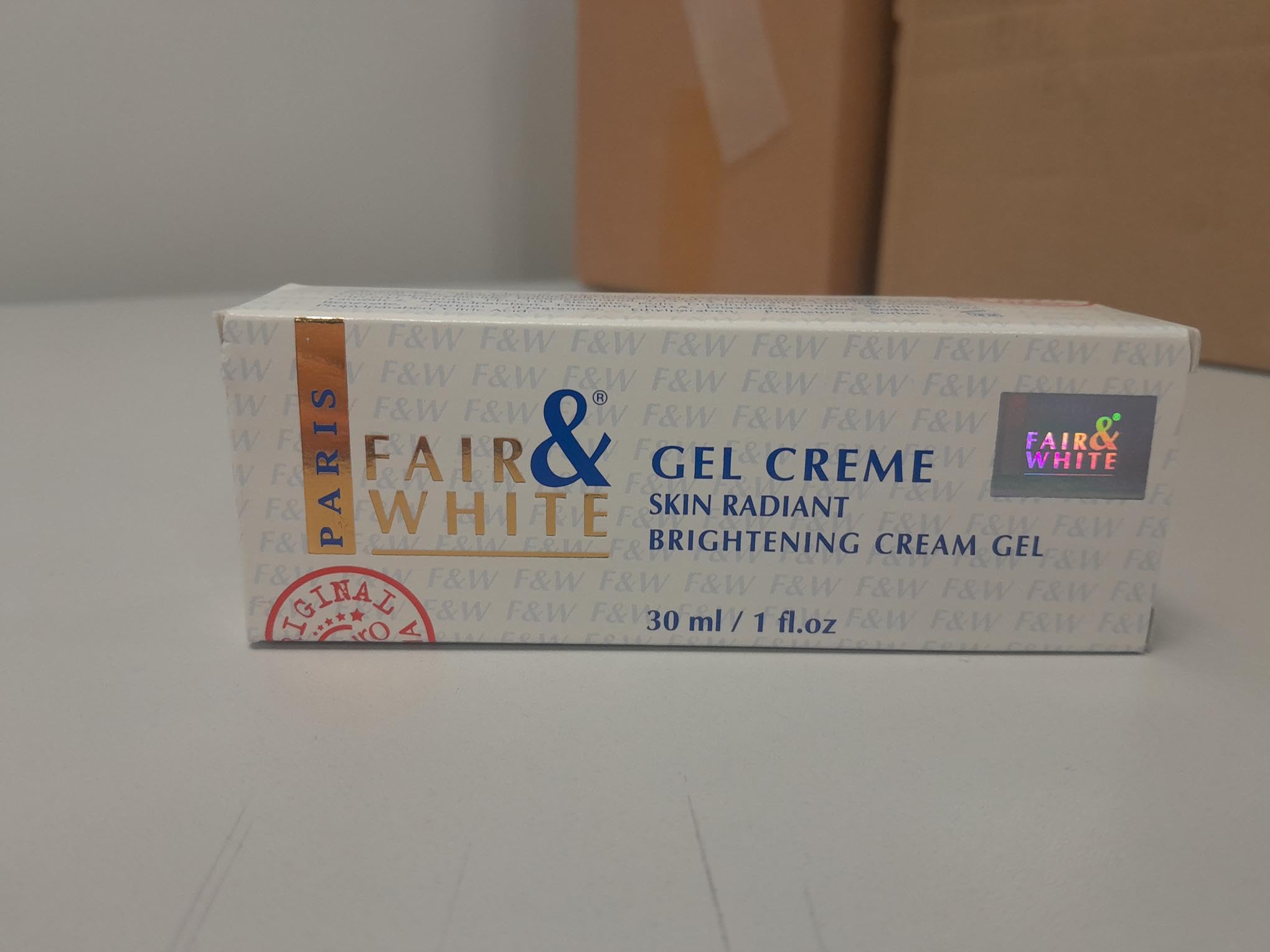 FAIR & WHITE Original gel-cream packaging with PAO symbol