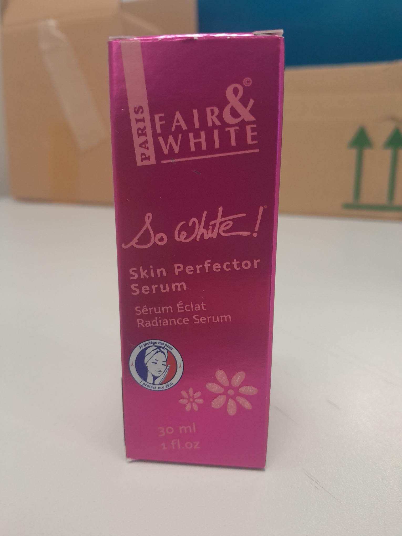 FAIR & WHITE So White serum ingredients Kojic Castor highlighting safe brightening formula
