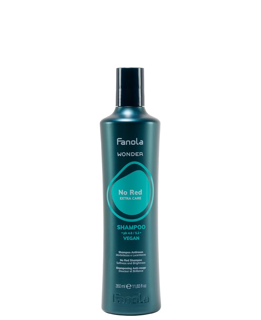 Fanola Wonder No Red Shampoo applying green pigment to neutralize red tones in brunette hair.