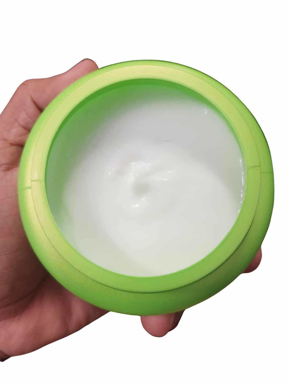 Fantasy Nails KUUL Reconstructor avocado oil nourishes hair shaft