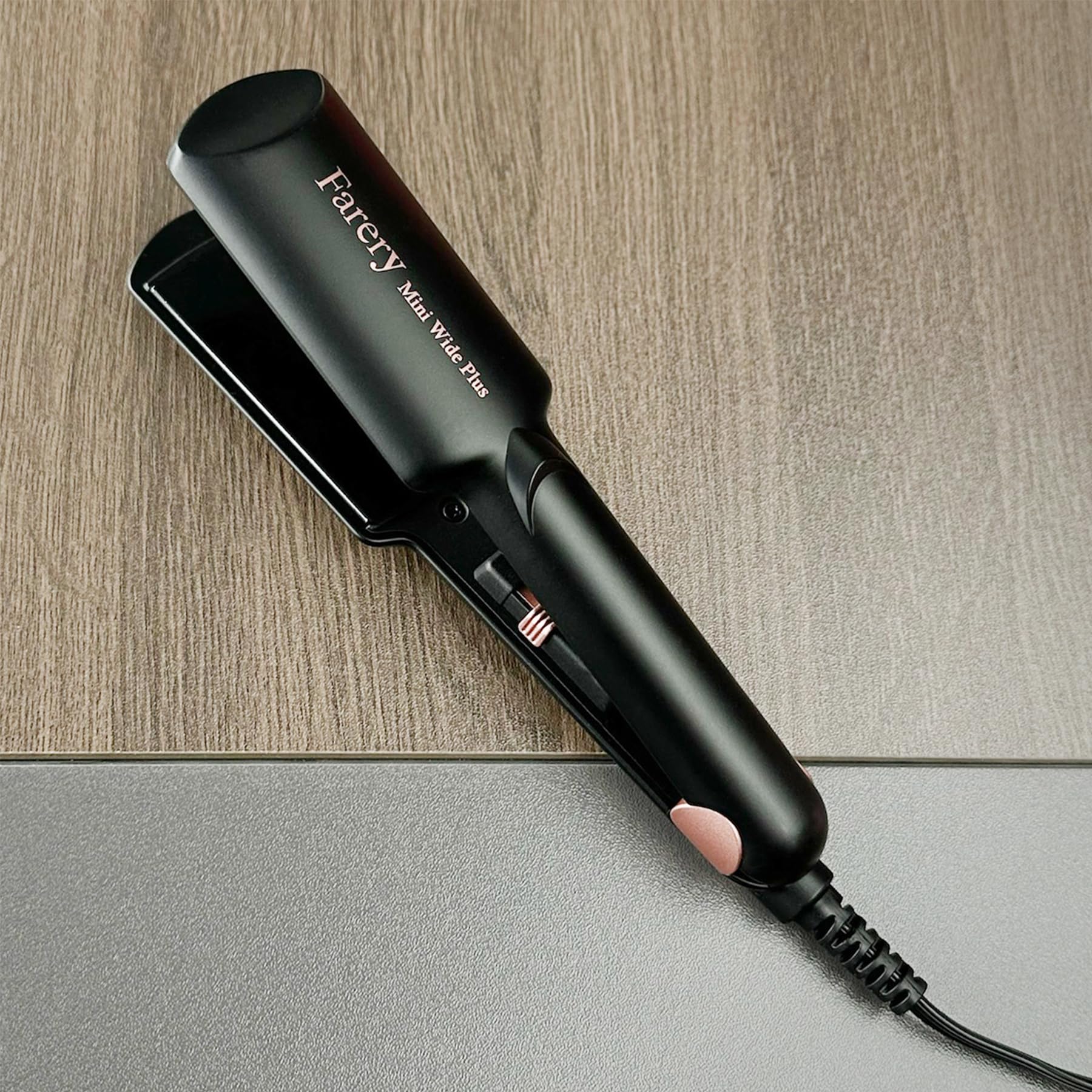 Farery wide-plate design speeds straightening with fewer passes.