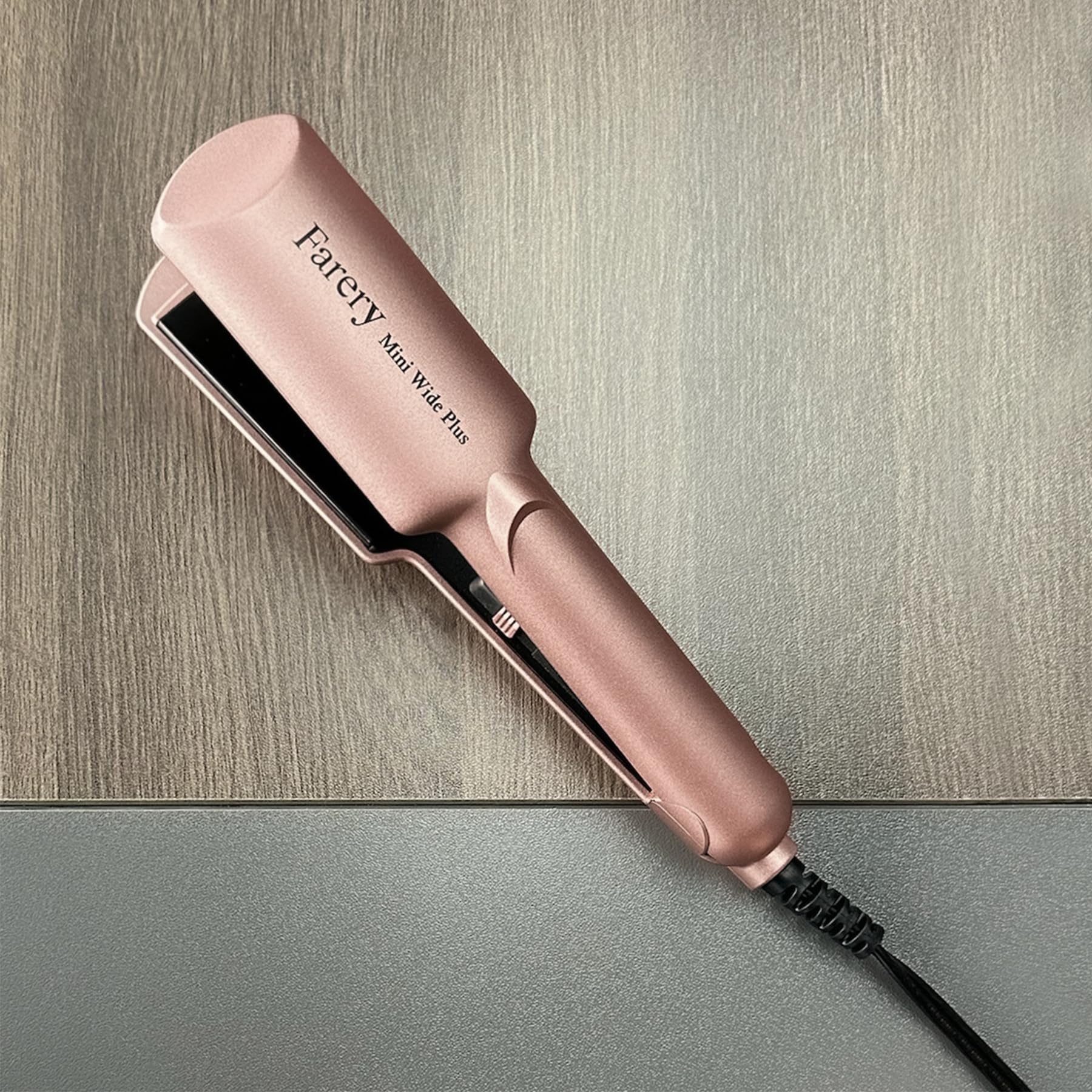 FARERY short to medium hair styling demonstrated with this tool.