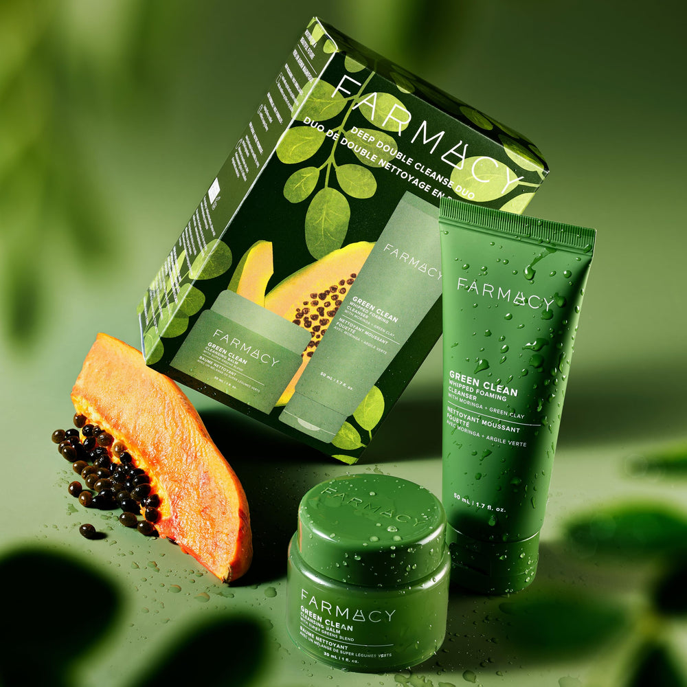 Farmacy Papaya enzyme ingredient image showing gentle exfoliation for pores.