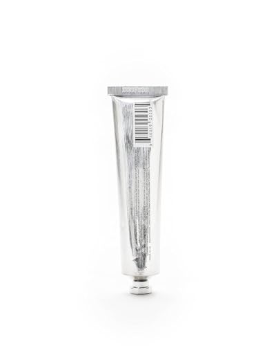 Fatboy Hair Styling Cream wet-hair-application shows smooth slip for effortless root-to-tip styling