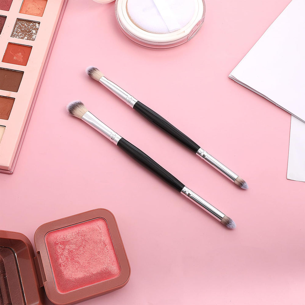 FdcLixuvol brush used for liquid foundation application with even distribution