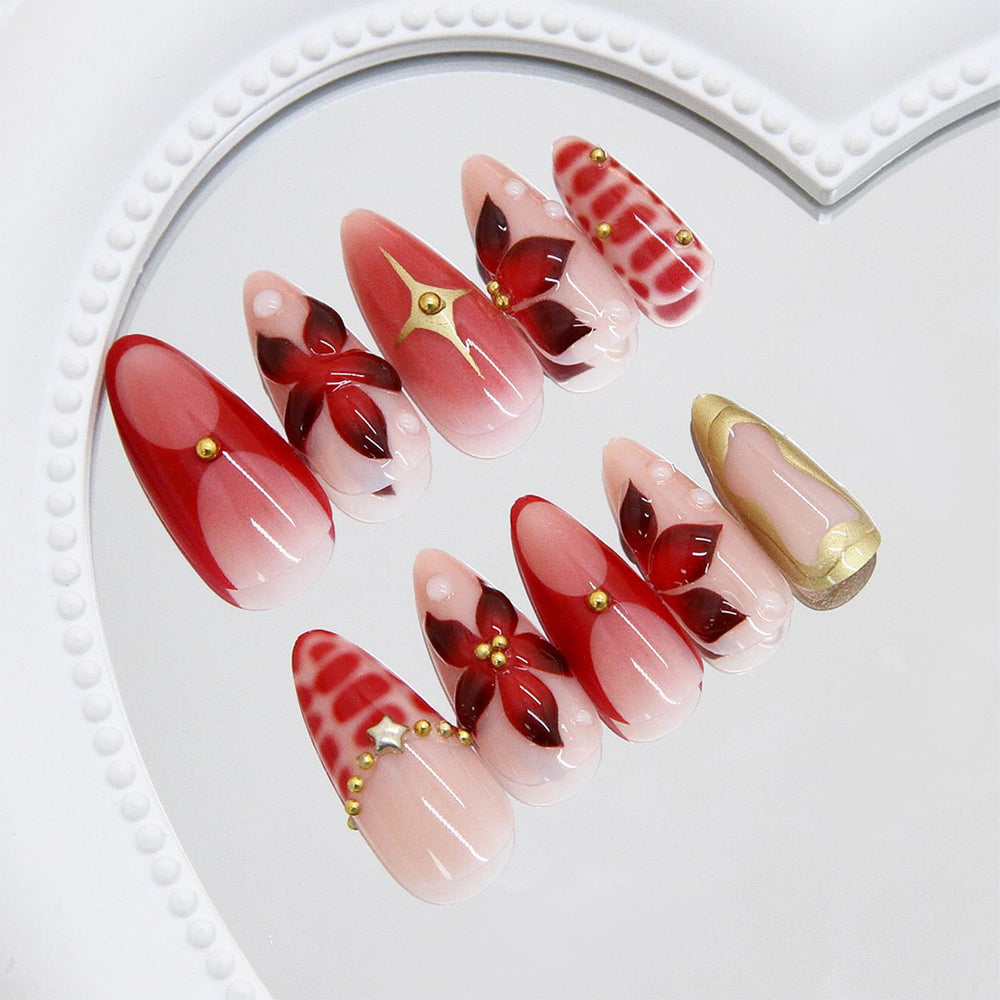 FDSQHSA Summer flower nail art close-up for vibrant seasonal looks