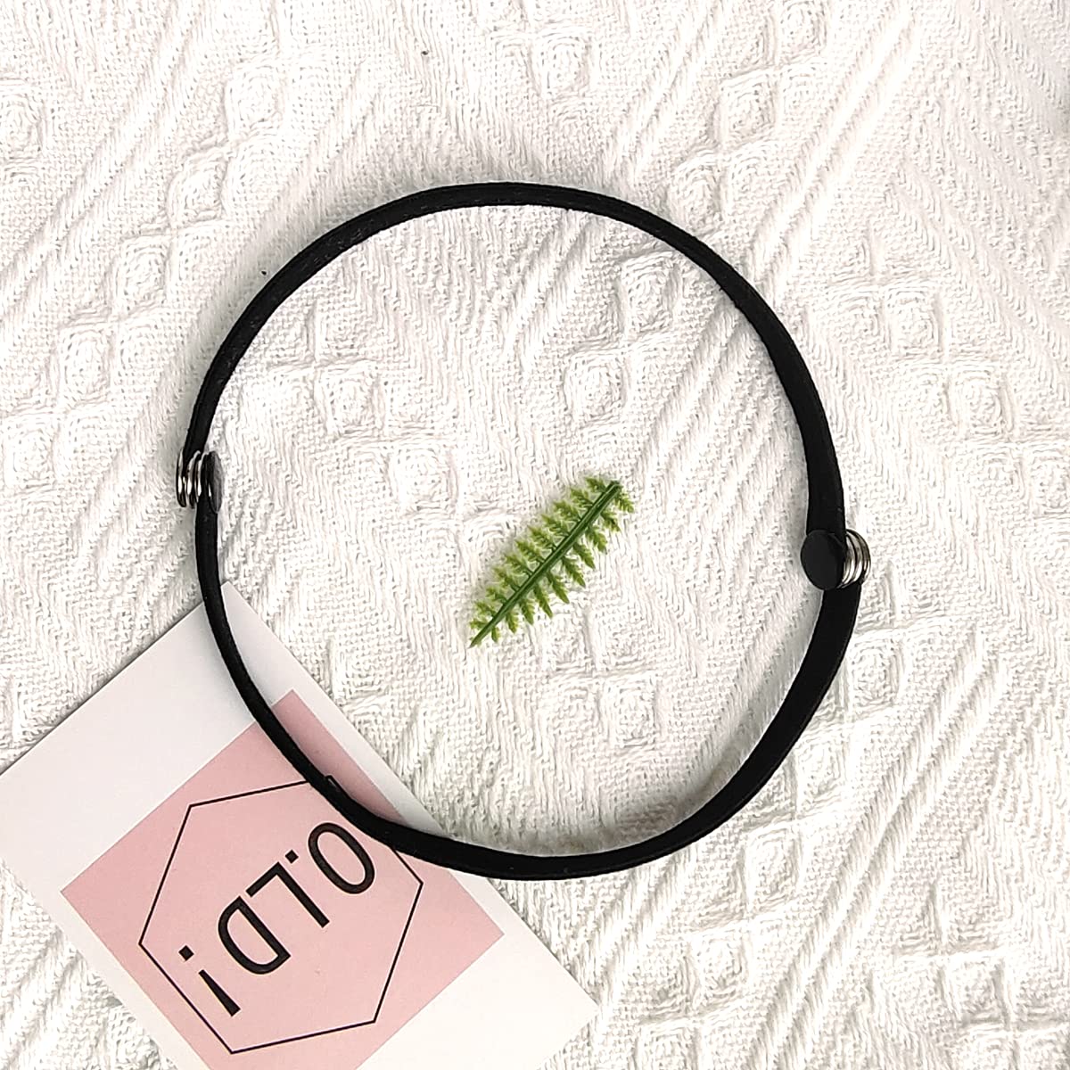 FEEZENT 10 pack hair ties ready for versatile styles and long wear