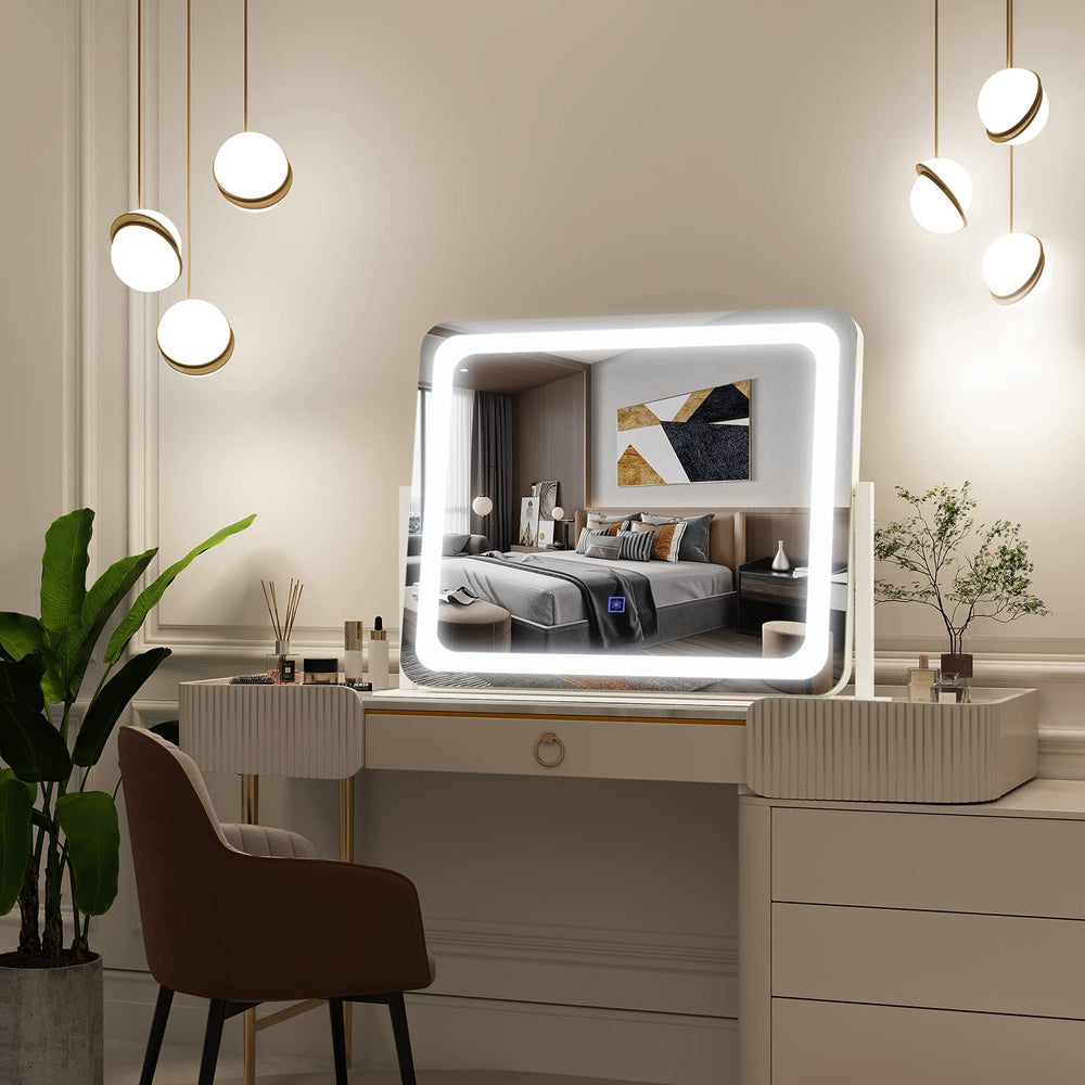 FENNIO vanity mirror 360-degree rotation aids grooming from any angle.