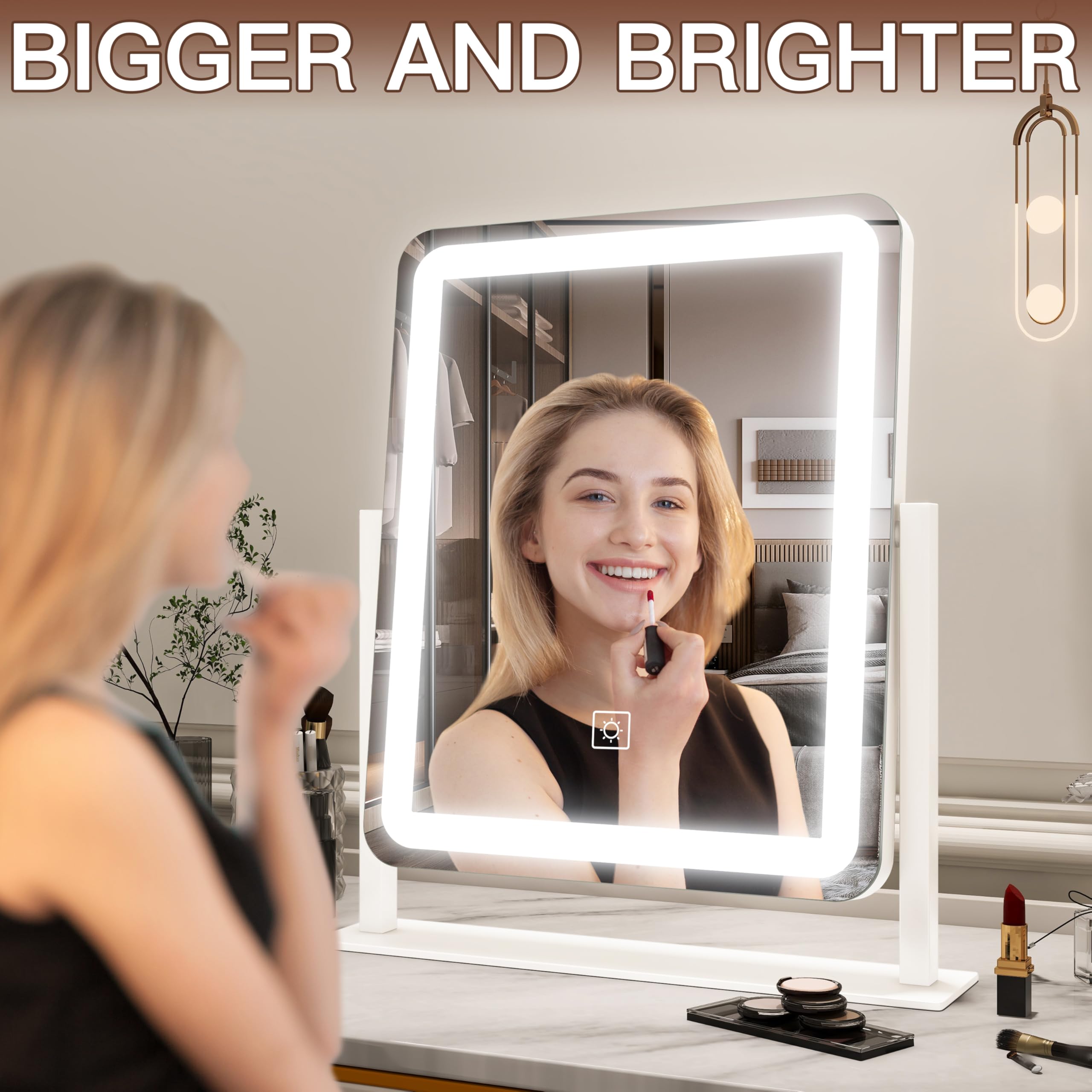 FENNIO vanity mirror brightness control lets you adjust from dim to bright for any task.