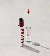 Fenty Icon Velvet Lipstick H.B.I.C. doefoot applicator in action for precise lining