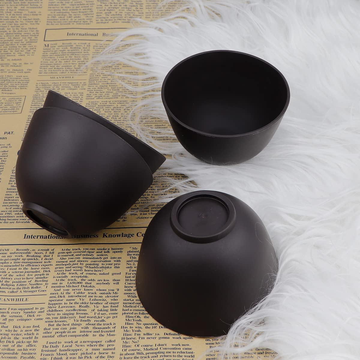 FERCAISH dishwasher-safe bowls ready for quick cleanup after beauty sessions.