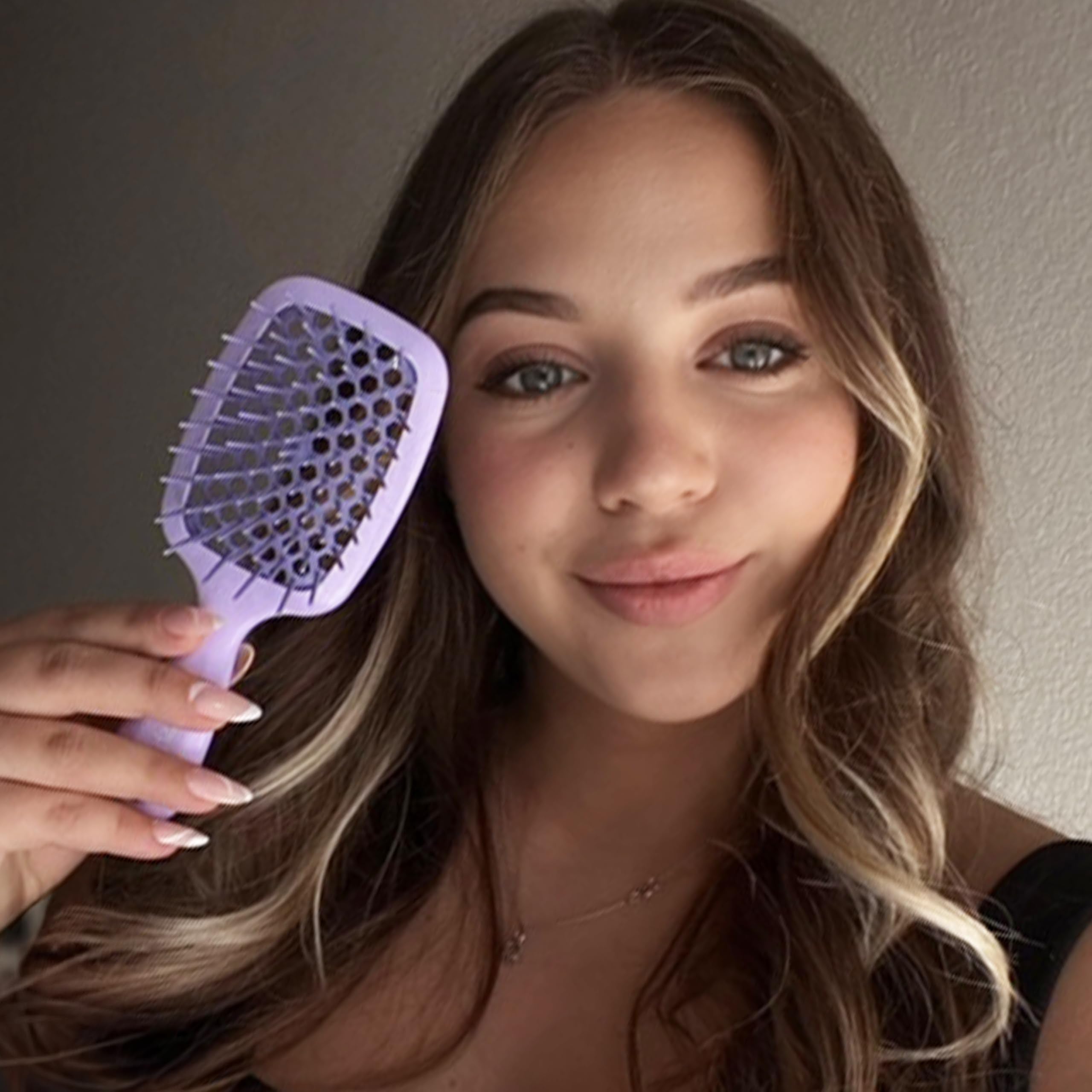 FHI Heat UNbrush gift-ready packaging for holidays