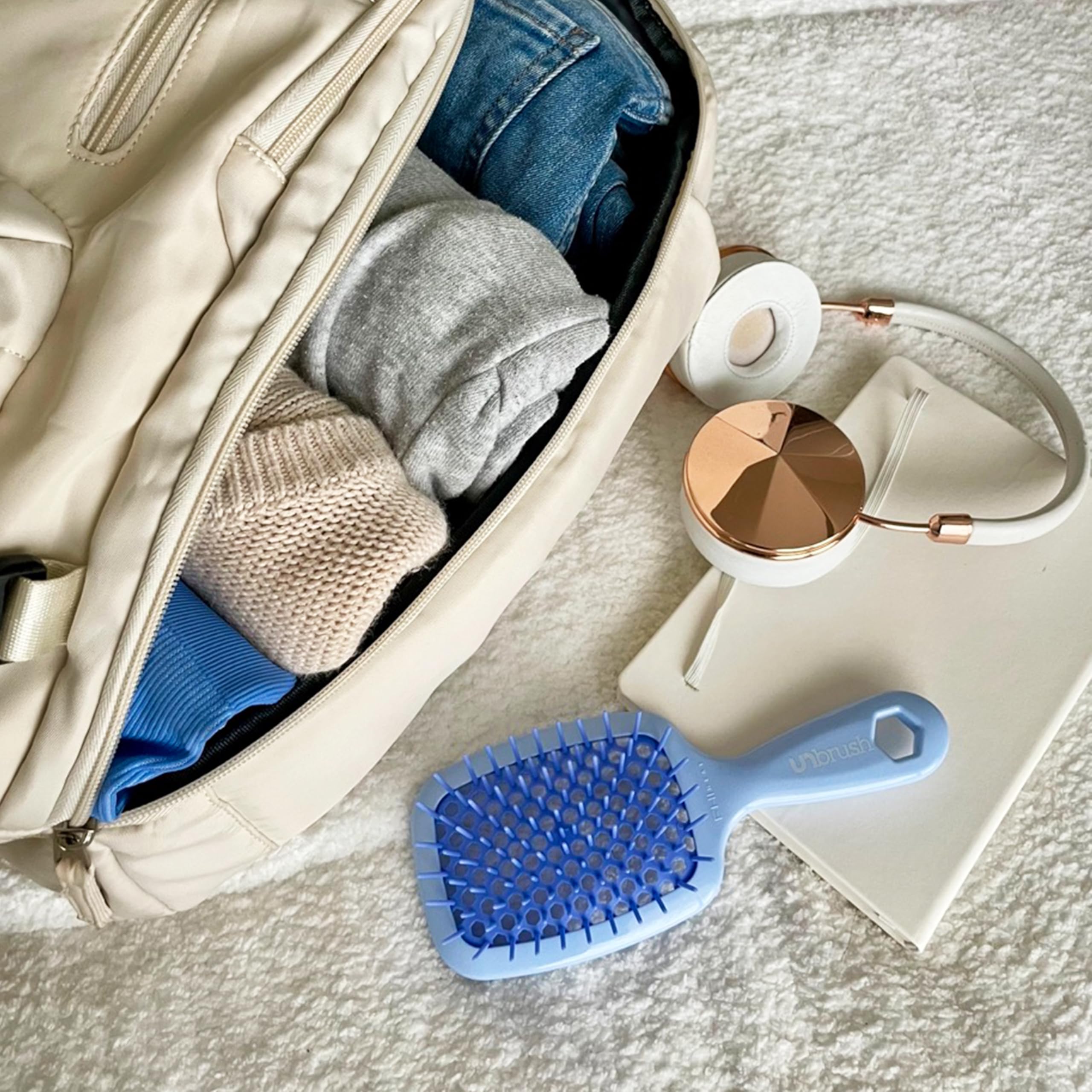 FHI Heat UNbrush travel-friendly set fits gym bag or purse