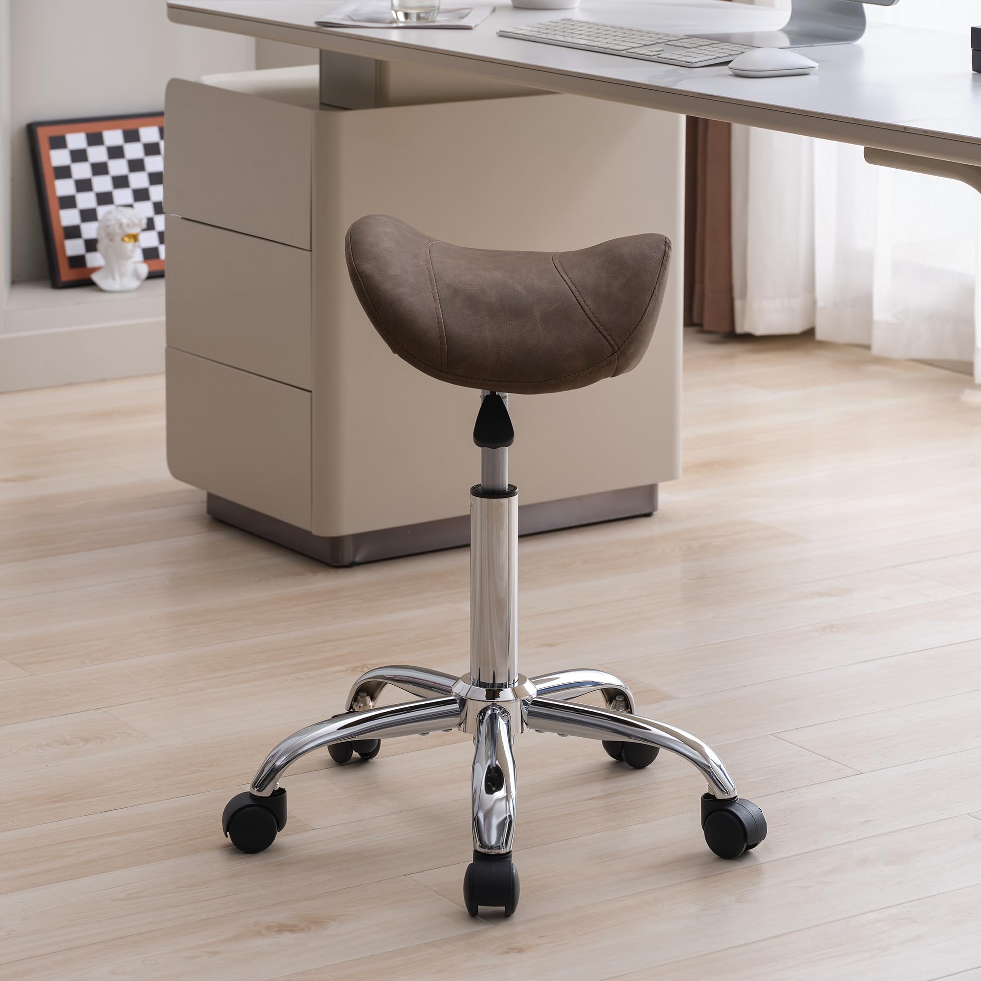 FIRAVOE Saddle Stool with five casters enables smooth, quiet movement