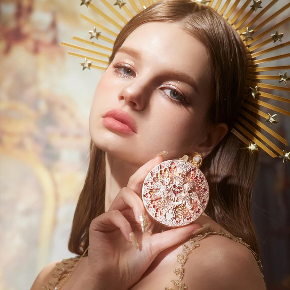 Flower Knows Little Angel embossed highlighter buildable radiance for cheekbone glow.