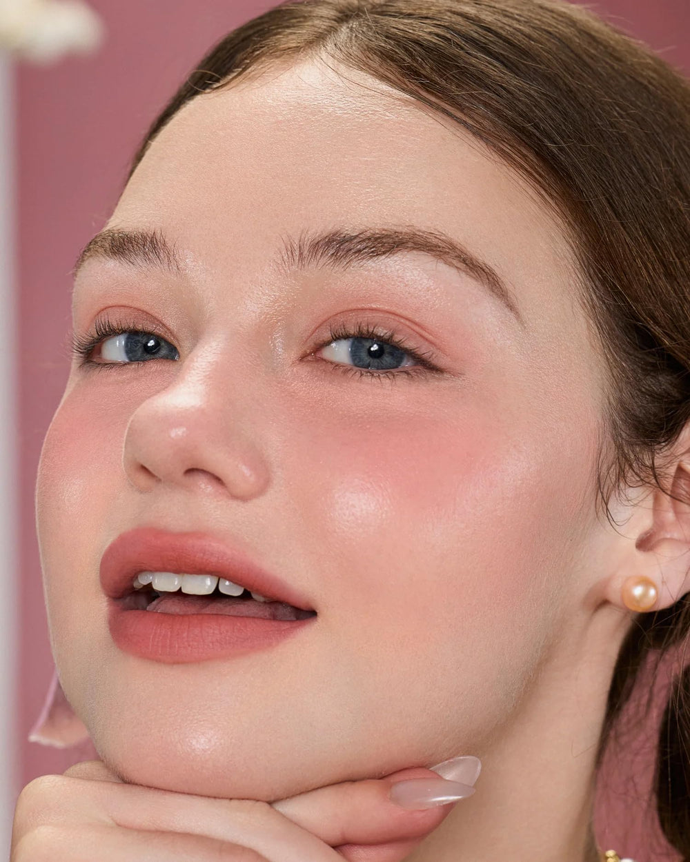 Flower Knows amino acids formula hydration keeps skin comfortable.