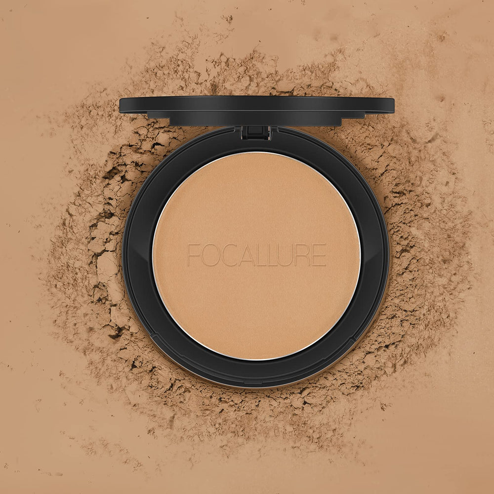 FOCALLURE Flawless Pressed Powder nude-shade delivers natural matte look.