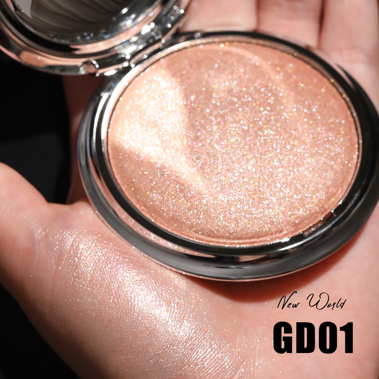 FOCALLURE Shimmer Face Highlighter gel-to-powder texture glides smoothly on skin.