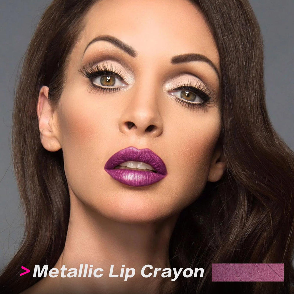 FOCALLURE Ultra Chic Lipstick tube closeup highlighting shine and pigment