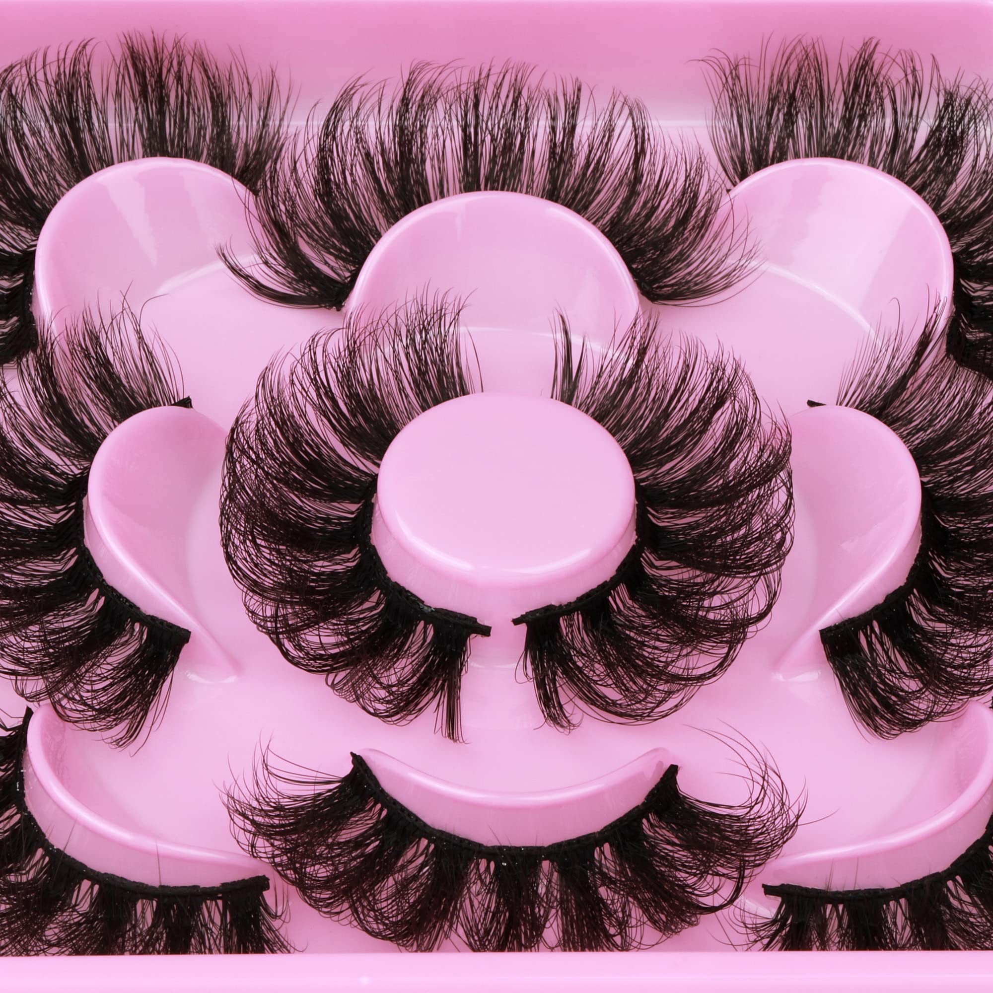 Focipeysa fluffy faux mink lashes 22mm in hand demonstrate beginner-friendly glam