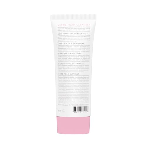 FOREO BUNDLE PACKAGING DISPLAY shows all three-step set for daily routine