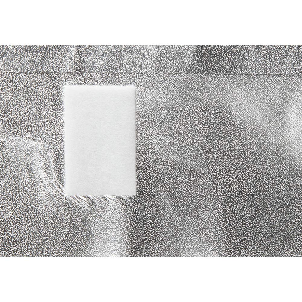 ForPro Professional Collection heat-trap wrap in use for quick gel removal.