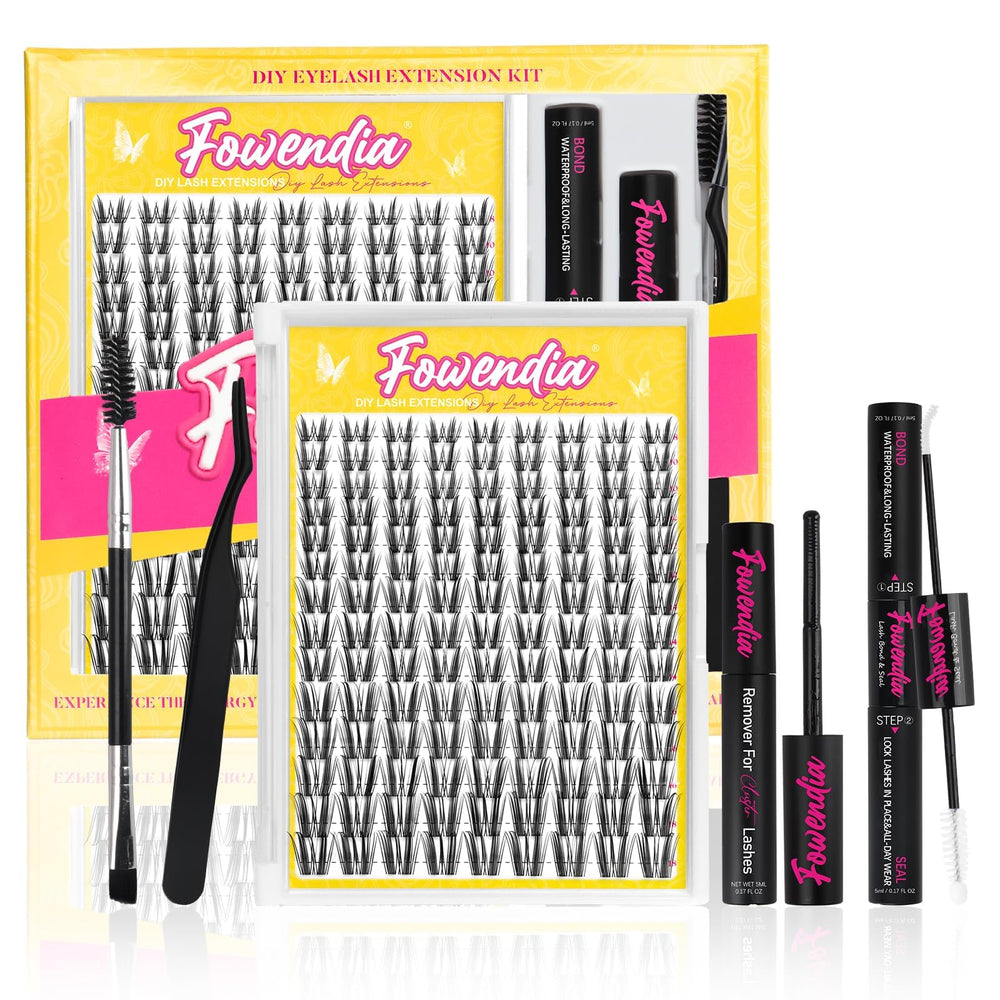 Fowendia Freya manga lashes pack opened for quick DIY lash selection and practice.