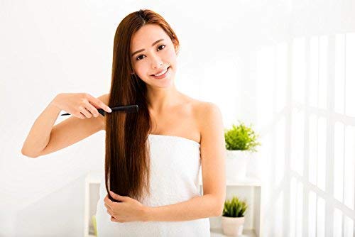 FRAGFRE color-safe detangler preserves color while detangling.