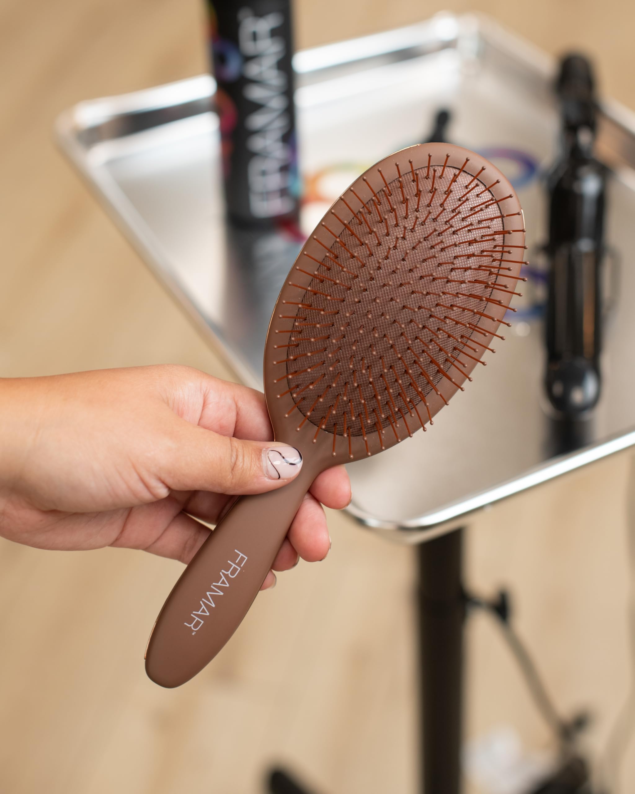 FRAMAR detangler speeds up routines with quick detangling