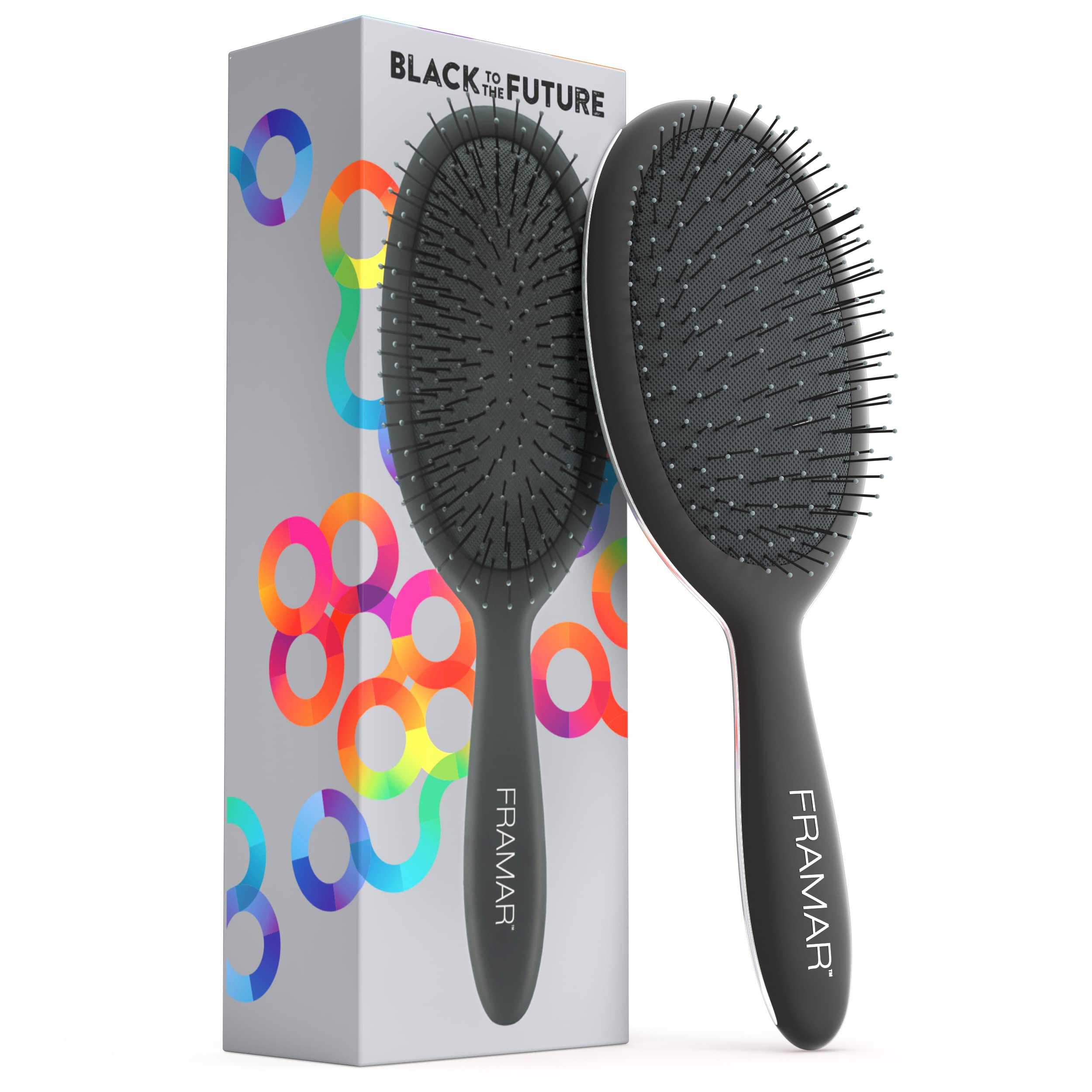 Framar detangling brush curly hair closeup shows gentle detangling and reduced snagging