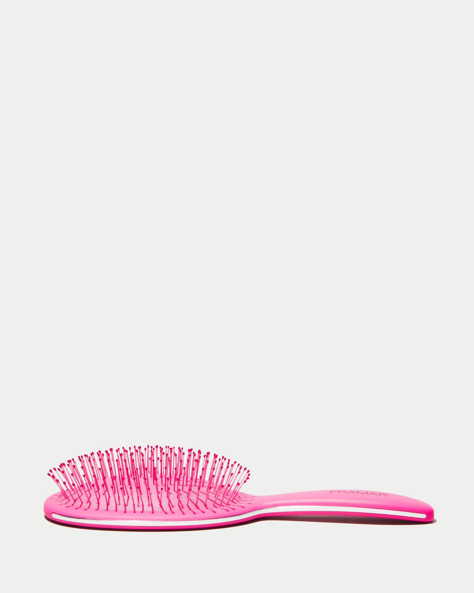 FRAMAR detangling brush scalp-massage bristles provide gentle brushing and scalp stimulation.