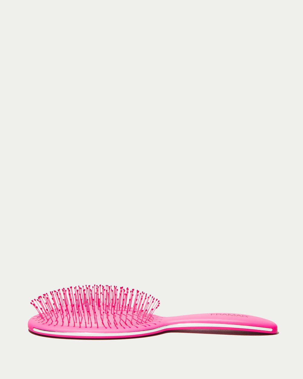 FRAMAR detangling brush scalp-massage bristles provide gentle brushing and scalp stimulation.
