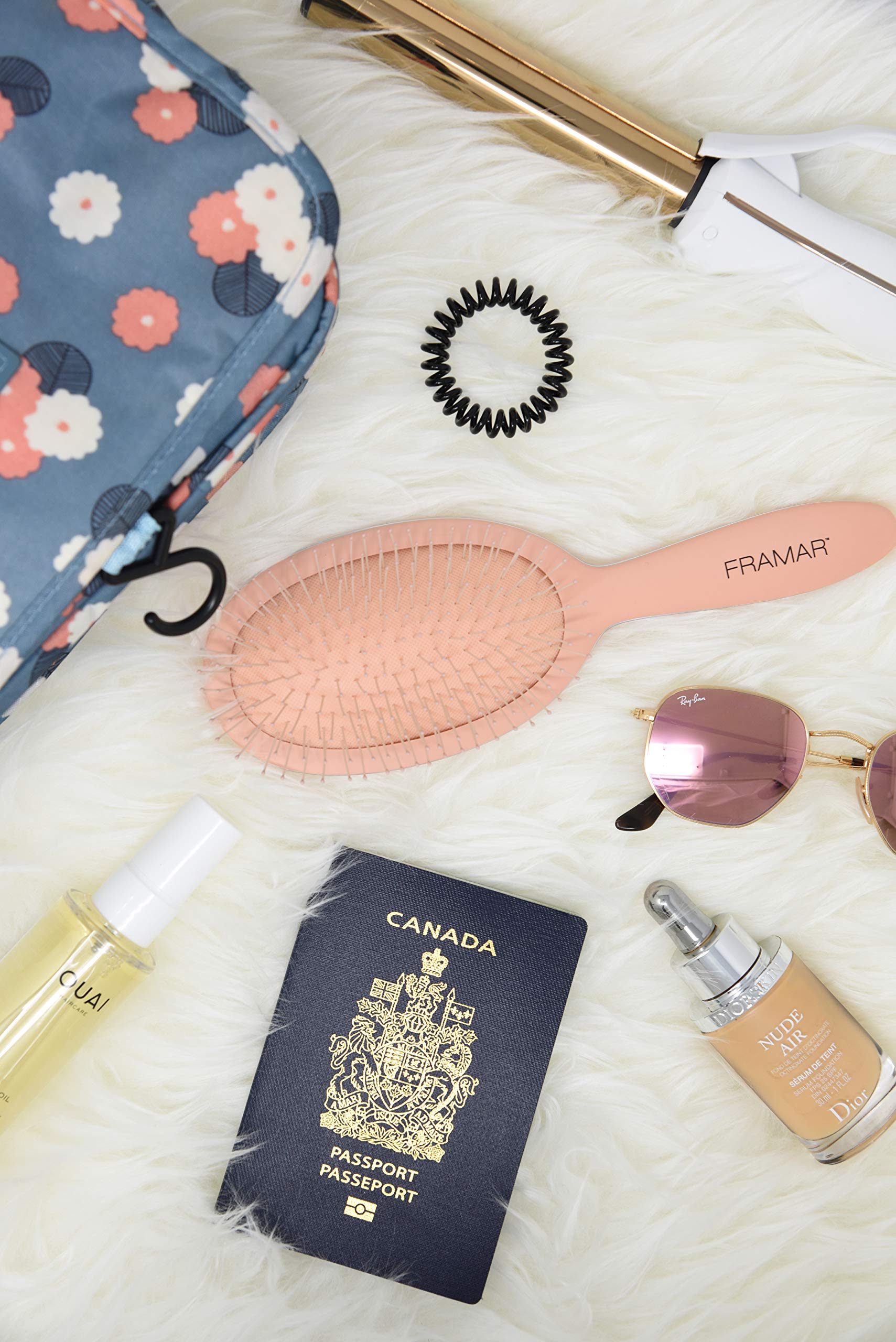 FRAMAR detangling brush silky shine finish after brushing for smooth hair