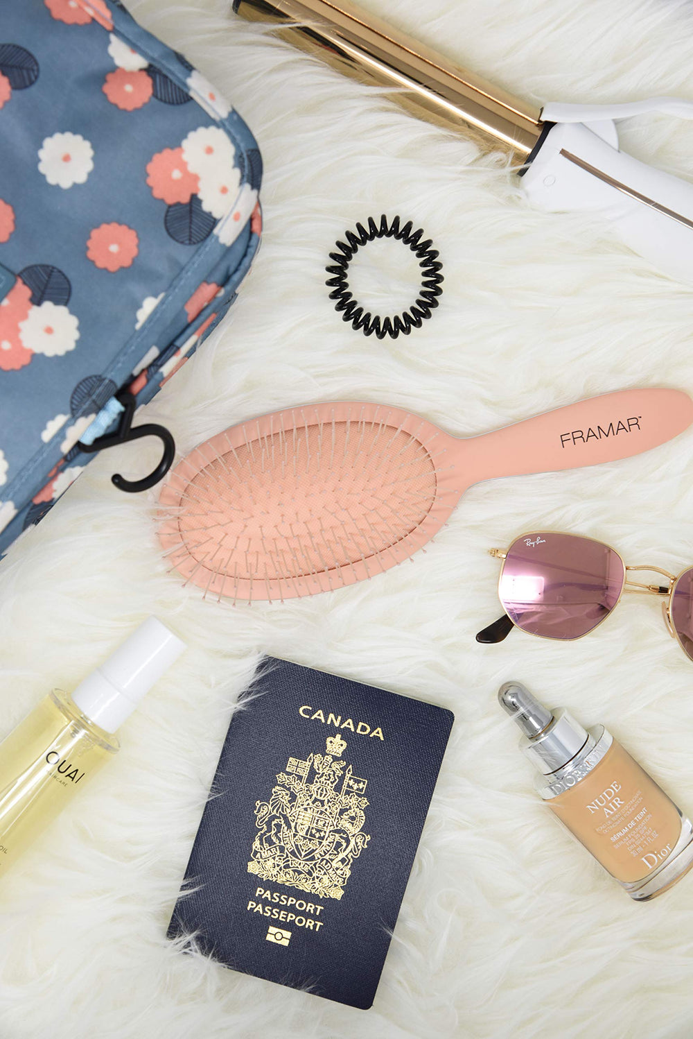 FRAMAR detangling brush silky shine finish after brushing for smooth hair