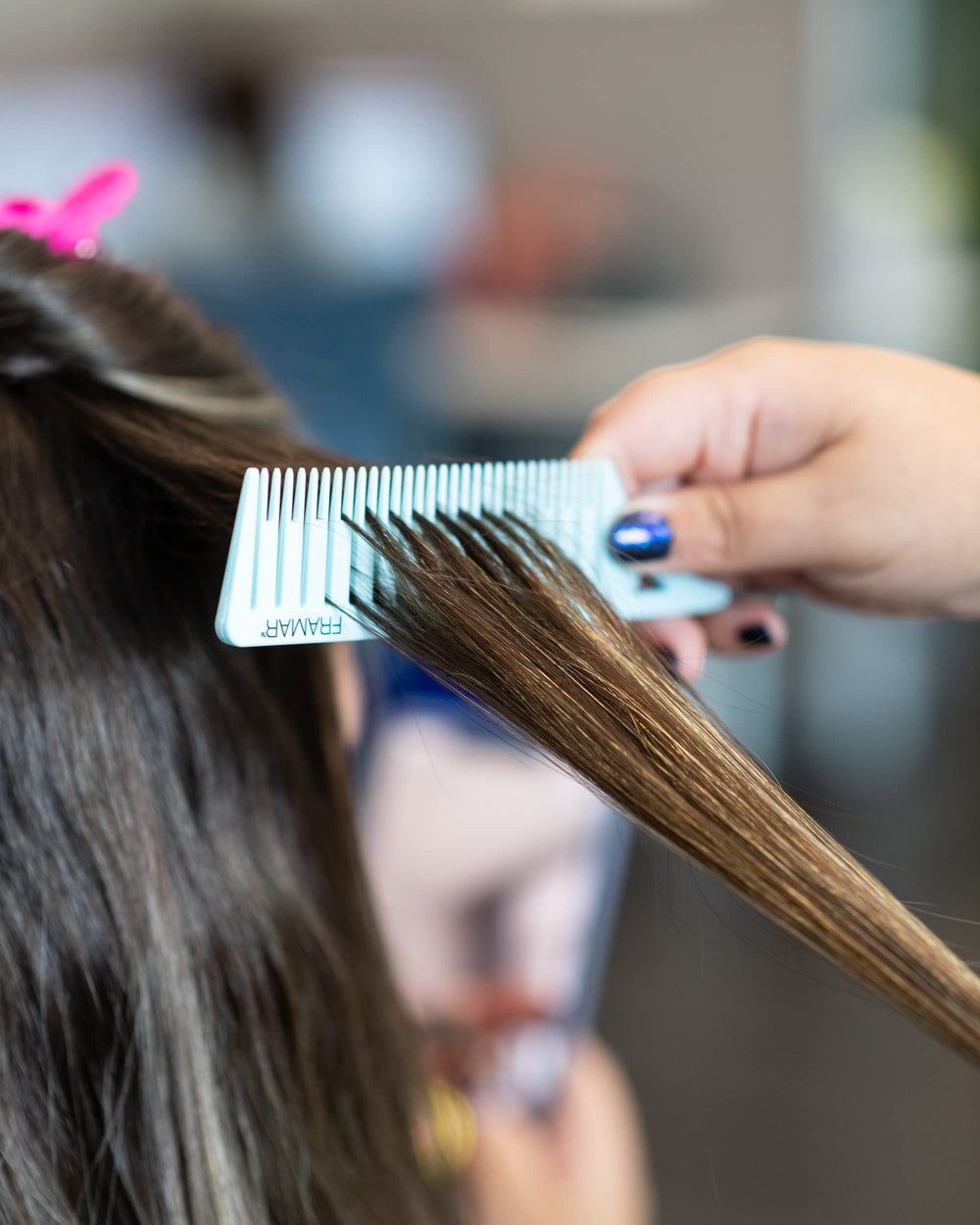 FRAMAR Dreamweaver durable PE matte-finish combs with stainless steel tail for longevity.